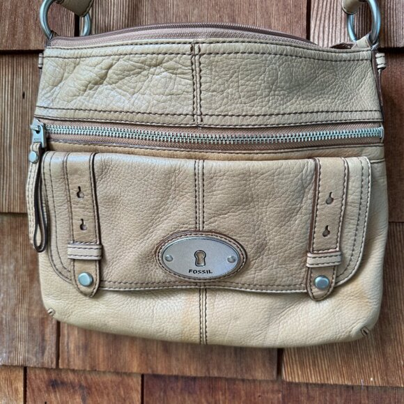 Fossil Light Tan Leather Shoulder Bag Top Zip Maddox 1 inch Adjustable Strap - Picture 13 of 16